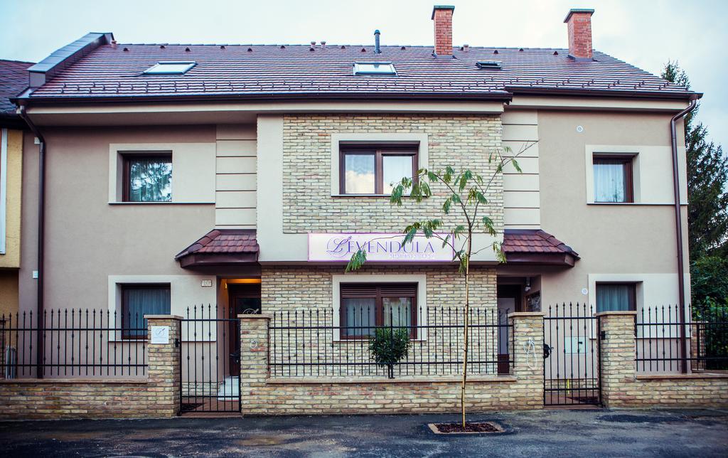 Levendula Apartmanhaz Sárvár Exteriör bild